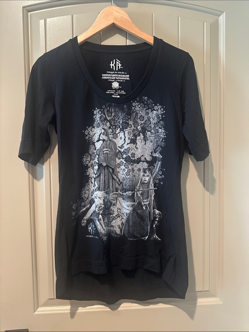KA Cirque Du Soleil Shirt L